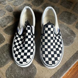 Women’s size 8 vans